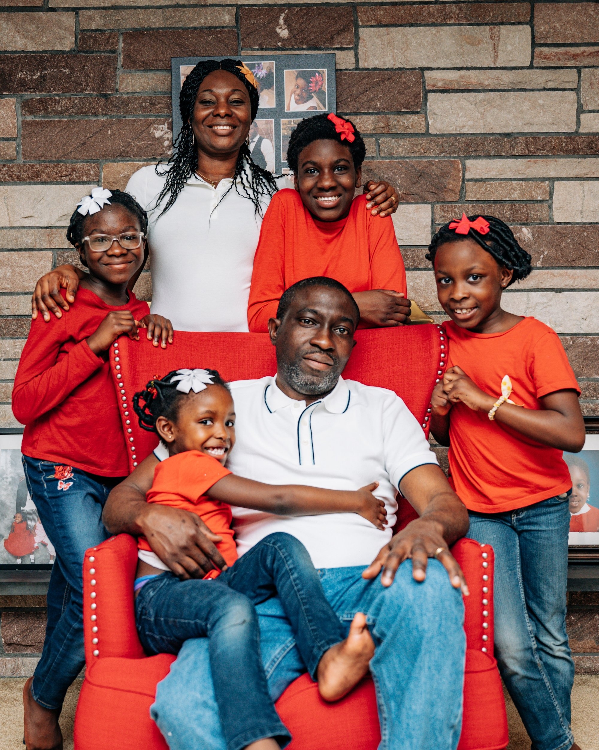 carousel-hero-element image-0